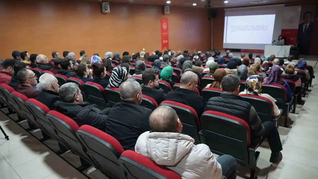 Elazığ'da 'Aile Söyleşileri' programı başladı