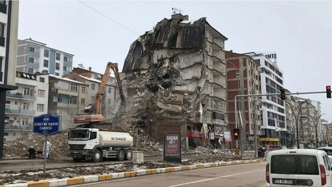 Orta Hasarlı Binalar, Ağır Hasarlı Statüsüne Alındı