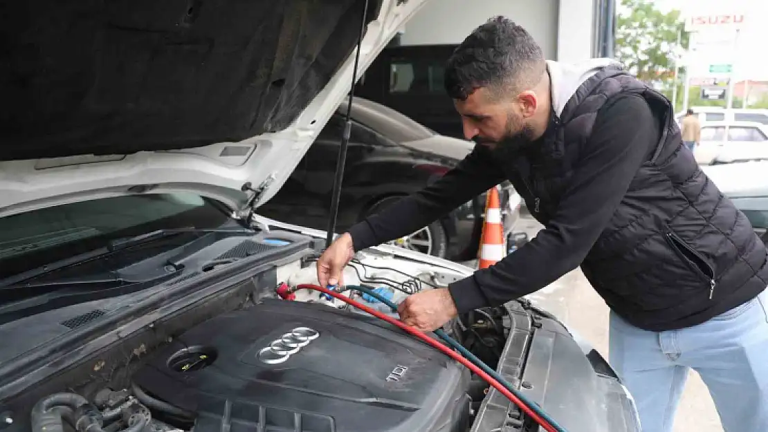 Oto ustalarından sağlık ve tasarruf için 'klima' uyarısı