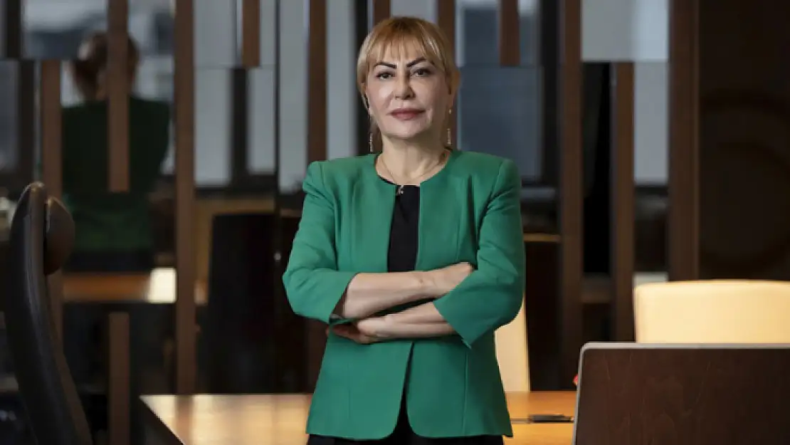 Prof. Dr. Yasemin Açık Türkiye'nin En Güçlü 50 İş Kadını Listesi'nde