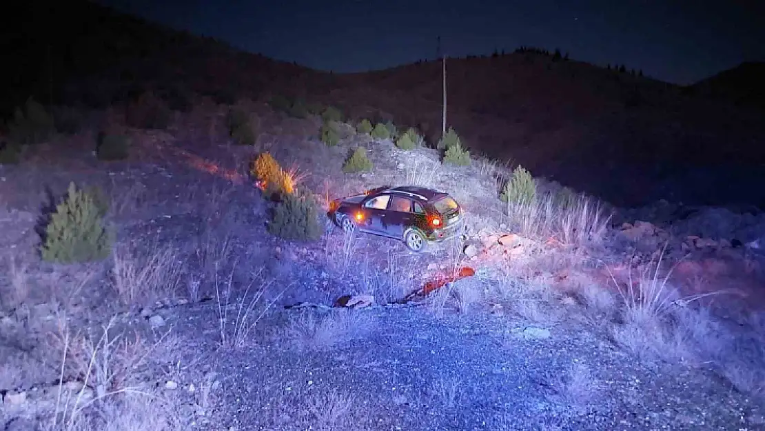 Sürücü direksiyon hakimiyetini kaybetti, cip tarlaya uçtu: 1 yaralı